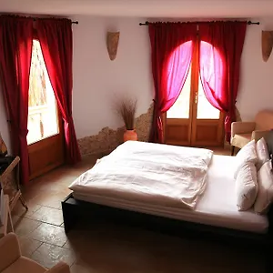 Hotel Weingut & Davero, Binisalem